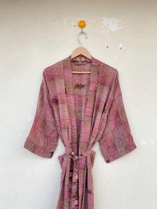Belle Robe De Chambre Rose Vintage Kimono Robe Robe De Mariée Robe De Soie Lounge Wear Boho Kimono En Soie - Product Image 4