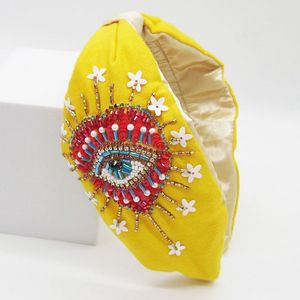 Serre-tête rose d'Halloween avec chapeau de sorcière, bonbons, maïs, citrouille, broderie perlée et strass – Style doux - Product Image 4