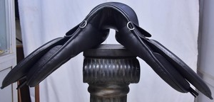 Silla de Montar de Alto Rendimiento para Salto de Competición, Ligera, de Contacto Cercano, de Exportador de India a Precio Mayorista - Product Image 2