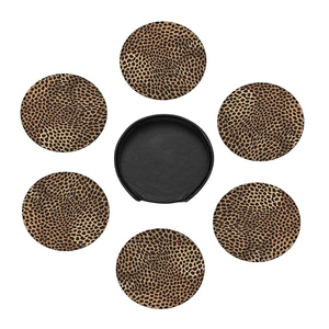 ชุดจานรองแก้วหนัง PU ทรงกลม 6 ชิ้น ลายเสือดาว พร้อมกล่องเก็บ - Product Image 3