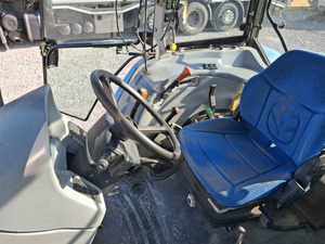 Tractor agrícola New Holland T 5050 - Product Image 2