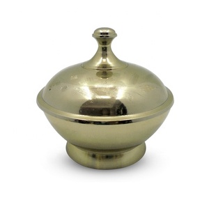 ชุดชามเสิร์ฟอาหารพร้อมฝาปิด ดีไซน์หรูหราเคลือบทองเหลืองบนอะลูมิเนียม สำหรับชุดอาหารเย็น รับสั่งทำพิเศษ - Product Image 1