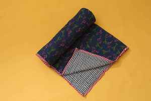 Edredón Vintage de Estilo Moderno, Diseño Étnico Hawaiano, Azul Rey, Bordado a Mano, Premium, 100% Algodón Ecológico, Refrescante - Product Image 1