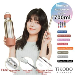 [TiKOBO] 2nd Generation Kangaroo Bottle 700ml (Includes straw holder, <b>tea</b> strainer, wide straw & sleeve, straw & bottle brush) - Product Image 1