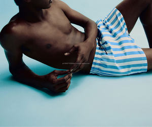 Pantalones cortos de baloncesto de entrenamiento de diseñador recortados de malla doble sublimada de 5,5 pulgadas con gráfico de béisbol personalizado - Product Image 1