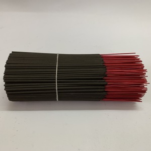 Bâtons d'encens en bambou noirs non parfumés, traditionnels indiens et diffuseurs d'aromathérapie, en boîte, du Vietnam, pour usage religieux - Product Image 2