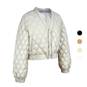 Chaqueta Acolchada Ligera para Mujer, Estilo Bomber, con Botones Frontales, Acolchado en Forma de Diamante, para Invierno, Venta al Por Mayor - Product Image 6