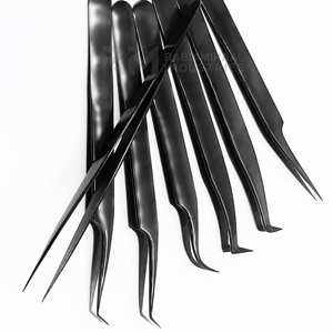 Pince à épiler RMI tendance noire pour extensions de cils, à poignée lisse, à pointe lisse, anti-magnétique, dentée/déchiquetée, en acier inoxydable - Product Image 5
