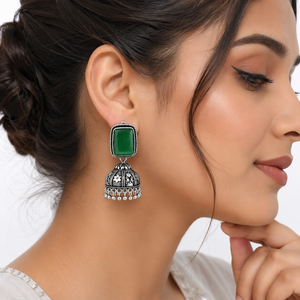 Pendientes Jhumka de Plata Oxidada Antigua con Piedra Ojo de Gato Verde, Hechos a Mano, Estilo Étnico Vintage, Colgantes para Mujer, Joyería al por Mayor - Product Image 2