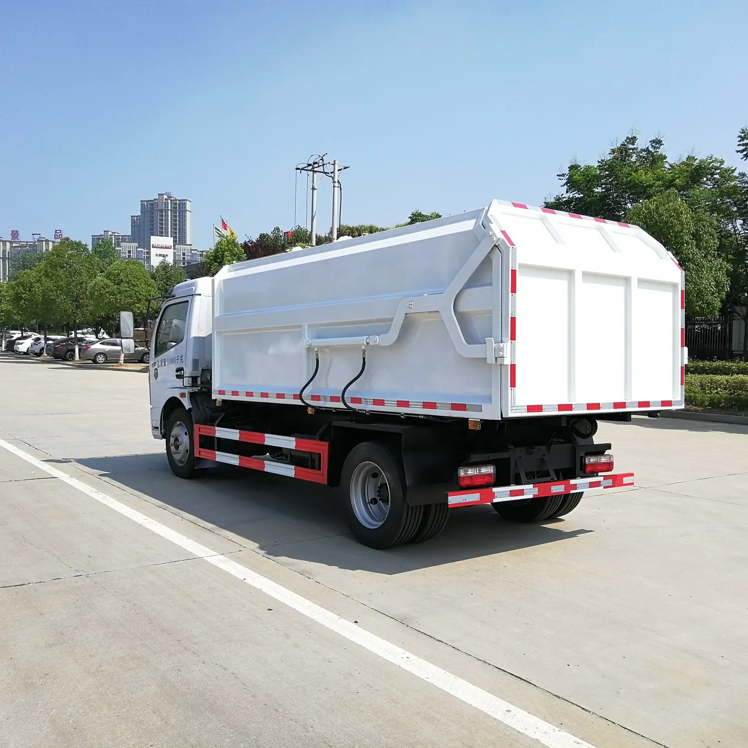 Vendita calda del camion della spazzatura autocaricante FOTON 4X2