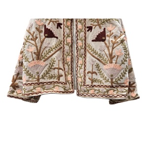 Chaqueta de invierno con bordado de terciopelo hecha a mano con diseño Floral indio, chaqueta ligera Bohemia chic de la mejor calidad, ajuste bohemio cómodo - Product Image 5