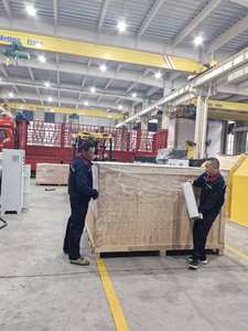 Système <span class=keywords><strong>de</strong></span> détection <span class=keywords><strong>de</strong></span> métaux automatique sur convoyeur avec une puissance <span class=keywords><strong>de</strong></span> 3 kW, boîtier en bois pour protéger le broyeur <span class=keywords><strong>de</strong></span> plastique des dommages causés par les déchets, garantie d'un an - Product Image 5