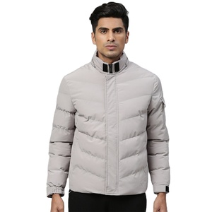 เสื้อแจ็คเก็ตบอมเบอร์บุผ้านวมสำหรับผู้ชาย ฤดูหนาว แบบ OEM สั่งทำได้ ซิป ระบายอากาศ กันน้ำ กันลม เป็นมิตรกับสิ่งแวดล้อม ไซส์ใหญ่พิเศษ - Product Image 1
