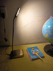Lumetal Dimmable LED Table Lamp Aluminum Desk <b>Light</b> 8W 3000K Warm White Office Study Lamp UK <b>Plug</b> - Product Image 3