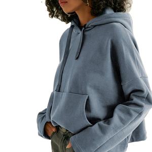 Sudadera con capucha de talla grande de moda para mujer OEM, sudaderas de felpa francesa con bordado de agujeros con logotipo de lentejuelas y técnicas de tinte de corbata para damas - Product Image 3