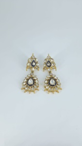 Pendientes Elegantes de Plata 925 con Baño de Oro y Cristal en Forma de Flor, Joyería Premium para Fiestas, Marca Royal Bridal - Product Image 2