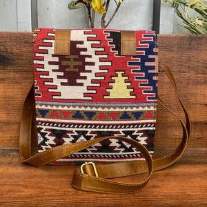 Sac à Bandoulière Fait Main en Cuir Jacquard Tissu Kilim de Haute Qualité en Cuir Véritable Ethnique Sac à Main Vintage pour Femmes - Product Image 5