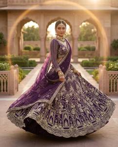 Vente en gros KUNJ CREATION Lehenga Choli de mariée sur mesure, brodé, ethnique indien, Ghagra Choli, tenue de fête, crop top - Product Image 2