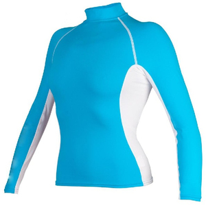 Haut de compression en néoprène à manches courtes pour femme, séchage rapide, pour la gym, le BJJ et le MMA, design uni, impression par sublimation personnalisée sur le devant - Product Image 1