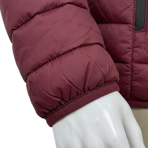 Veste d'hiver matelassée premium pour homme - Manteau léger style bomber avec tissu résistant à l'eau et logo personnalisé - Product Image 5