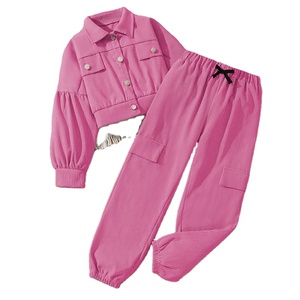 Abrigo deportivo y de ocio de manga larga para niñas con pantalones Cargo 2025 Conjunto de dos piezas de invierno para niños - Product Image 4