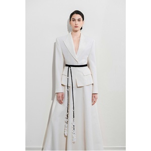 Jupe de bureau pour femme haute couture SOLANA MAXI SKIRT SAND JACQUARD – Ensemble jupe longue taille haute évasée pour femme, vente en gros - Product Image 1