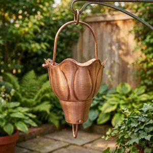 Ornement suspendu en forme de fleur en cuivre, finition brossée faite à la main, décoration de jardin extérieur - Product Image 2