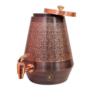 Fontaine à eau en cuivre à finition martelée de luxe avec robinet en laiton pour une décoration élégante de la cuisine et de la salle à manger - Product Image 5