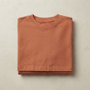 Camiseta de Hombre de Manga Corta con Cuello Redondo, Informal, de Algodón, con Logotipo de Goma en la Parte Delantera, Corte Regular - Product Image 5