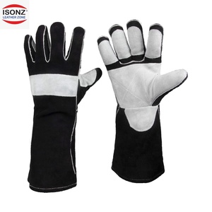 Guantes de Soldadura de Cuero ISONZ, Resistentes al Calor, de Dedo Completo, 16 Pulgadas de Largo, Color Negro y Gris, Diseño de Pulgar Recto - Product Image 6