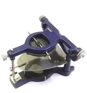 Articulador Dental Manual Magnético Ajustable de Metal con Placas Oclusales Planas y Curvas, Certificado CE Clase I - Product Image 1