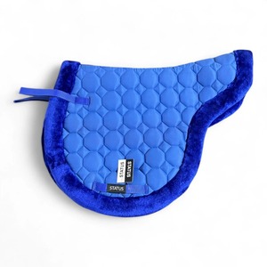 Tapis de selle matelassé pour cheval, doublure en fourrure, coque en coton, tout usage, pour le saut d'obstacles, bords en fourrure de vison et rembourrés. - Product Image 5
