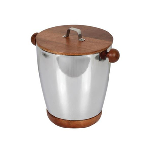 Seau à glace moderne en acier inoxydable poli avec couvercle en bois de qualité supérieure, bordure de base assortie et poignées latérales à bouton pour les fêtes - Product Image 3