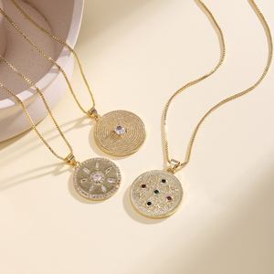 QIKU 코인 지르콘 펜던트 목걸이 패션 18K 금도금 구리 보석 여자 남자 일상복 - Product Image 1