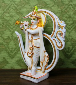 Nirmala Handicrafts - Estatua de Om Krishna Hecha a Mano con Resina y Polvo de Mármol |   Ídolo Tradicional de Lord Krishna Tocando la Flauta - Product Image 3