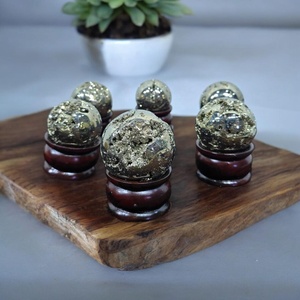 Esfera de Cristal de Pirita Peruana Natural de Alta Calidad, Bola Tallada a Mano Pulida, Decoración Feng Shui para el Amor, la Sanación y la Atracción de Dinero - Product Image 2
