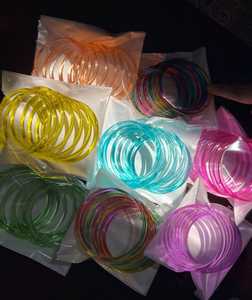 ชุดชูเดียนสำหรับผู้หญิงและเด็กผู้หญิง พร้อมบริการปรับขนาดได้ ในราคาที่เข้าถึงได้ โดย MN EXPORTS - Product Image 2