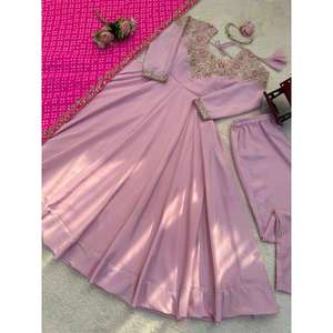 Elegante Vestido de Fiesta para Mujer, Vestido Largo de Diseñador, Perfecto para Invitadas de Boda, Festivales y Ocasiones Especiales - Product Image 3