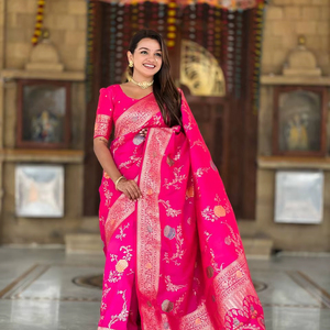 Sari en soie Banarasi Royal Heritage avec tissage Meenakari - Product Image 1