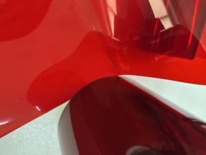 Rollo de Película de Embalaje Farmacéutico de PVdC Grado B – Precio de Liquidación de Fábrica, Color Rojo, 335 micras x 1310 mm - Product Image 2