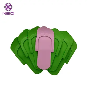 Zapatillas desechables para el hogar, chanclas antideslizantes gruesas y lavables con colores aleatorios, listas para exportarse desde la fábrica de Vietnam, a granel - Product Image 1