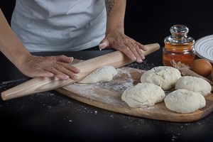 Wholesale Wooden <b>Rolling</b> <b>Pin</b> Handmade Natural Wood Kitchen Tool - Product Image 4