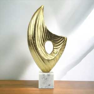 Modern Aluminium Sculpture 43cm H X 8cm W X 21cm L Handmade Art Decor for Living Room/Tabletop Durable & Eco-Friendly - Product Image 6