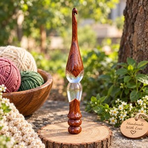 Figurine en résine époxy en forme de fleur avec motif floral, objet de collection artistique - Product Image 5