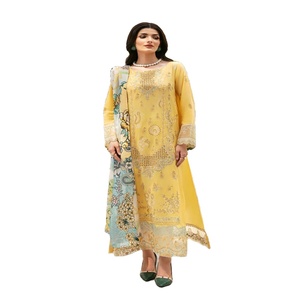 Venta al por mayor de trajes de césped de 3 piezas de diseñador pesado, ropa paquistaní e india de marca original, Lehnga Choli de Ramsha - Product Image 1