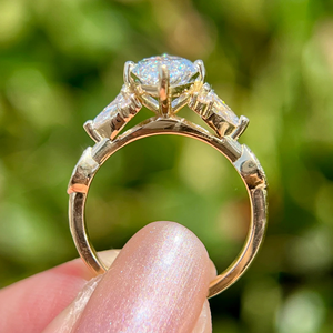 Bague de fiançailles et de mariage en or jaune 14 carats avec diamant de laboratoire taille marquise de 2,65 carats, cadeau de fête, bijoux - Product Image 3
