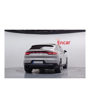 Porsche Cayenne 3.0 E-Hybrid Coupé 2024, 38 598 km, Boîte Automatique, Sièges en Cuir, Volant à Gauche, Caméra Arrière - Product Image 4