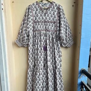 Robe maxi à imprimé floral bohème pour femmes, taille plus, robe d'été en coton avec broderie et pompon, style décontracté, longue robe maxi - Product Image 1