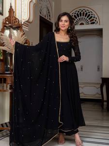 Ensemble de costume Anarkali en georgette noir fait main, haut long avec décoration en dentelle, motifs élégants pour le travail, disponible en taille XXXL - Product Image 3