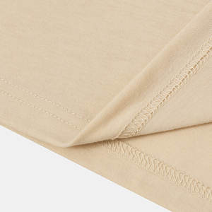 เสื้อยืดสำหรับกิจกรรมกลางแจ้งสำหรับผู้ชายจำนวนมาก |   ผ้าที่ช่วยระบายความชื้น |   ทรงปกติ สไตล์เทรนด์แฟชั่น |   ชุดกีฬา Clean Look ระดับมืออาชีพ - Product Image 4